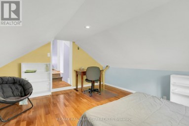 34 NORTH STREET N Barrie (Wellington) Ontario photo 28