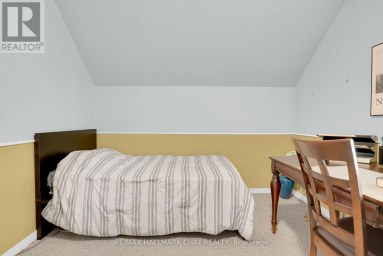 34 NORTH STREET N Barrie (Wellington) Ontario photo 32