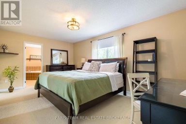 111 MONARCHY STREET Barrie (Innis-Shore) Ontario photo 19