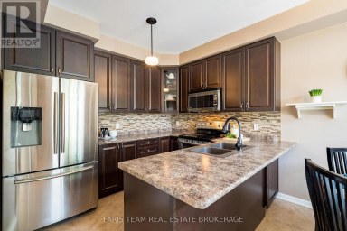 111 MONARCHY STREET Barrie (Innis-Shore) Ontario photo 5