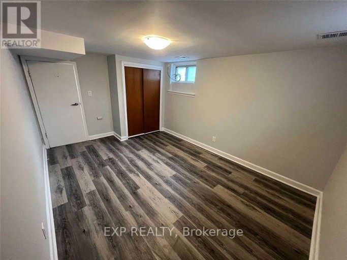 5 - 1 HENDERSON AVENUE, Brampton (Downtown Brampton), Ontario, L6Y1J6