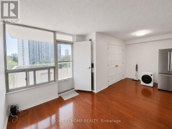 1008 - 20 EDGECLIFF GOLFWAY Toronto (Flemingdon Park) Ontario photo 6