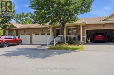 13 - 877 WENTWORTH STREET Peterborough (Otonabee Ward 1) Ontario photo 2
