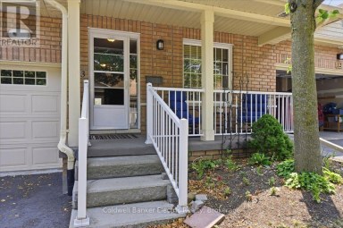 13 - 877 WENTWORTH STREET Peterborough (Otonabee Ward 1) Ontario photo 4