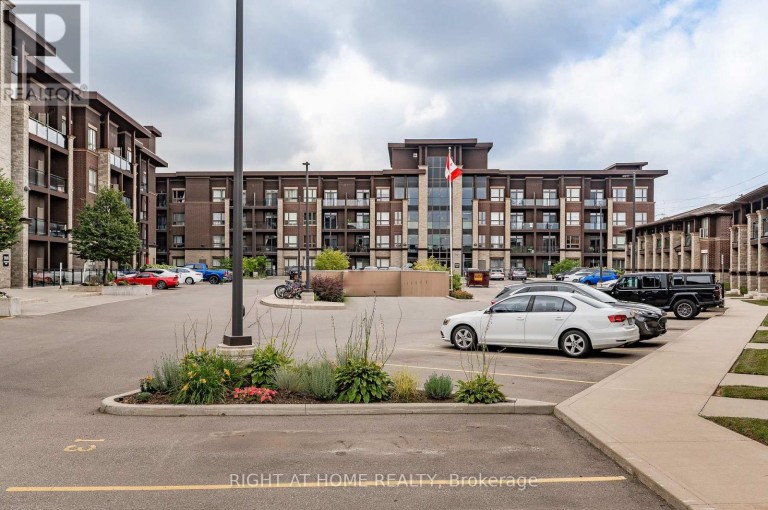 107 - 5020 CORPORATE DRIVE, Burlington (Uptown), Ontario, L7L0H7
