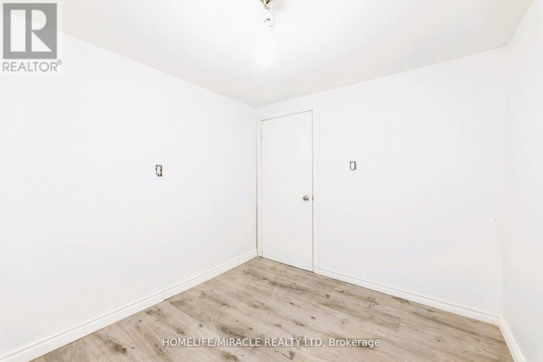 BSMT - 1251 WARDEN AVENUE, Toronto (Wexford-Maryvale), Ontario, M1R2R4