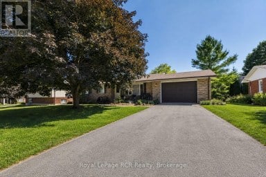 96 JAMES STREET North Huron (Wingham) Ontario photo 1