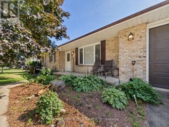 96 JAMES STREET North Huron (Wingham) Ontario photo 2