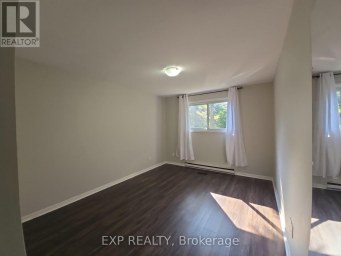 MAIN LEVEL - 87 WELLINGTON STREET E Brampton (Downtown Brampton) Ontario photo 11