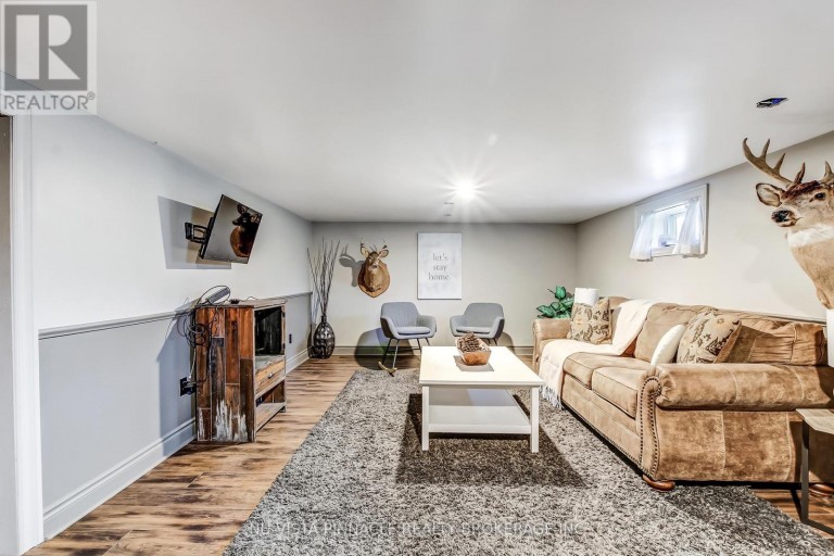 4378 MCGILLIVRAY DRIVE W, North Middlesex (Brinsley), Ontario, N0M1A0