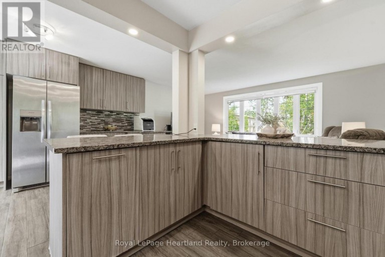 223 KEMP CRESCENT, Stratford, Ontario, N5A6Z5