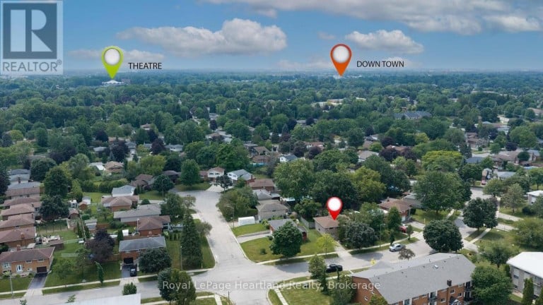223 KEMP CRESCENT, Stratford, Ontario, N5A6Z5