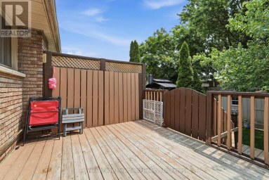 223 KEMP CRESCENT Stratford Ontario photo 32