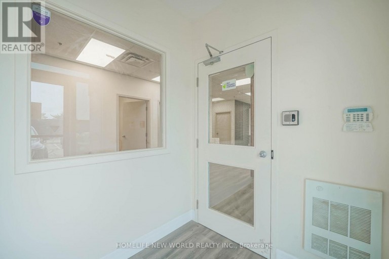 35 ROYAL GROUP CRESCENT, Vaughan (West Woodbridge Industrial Area), Ontario, L4H1X9
