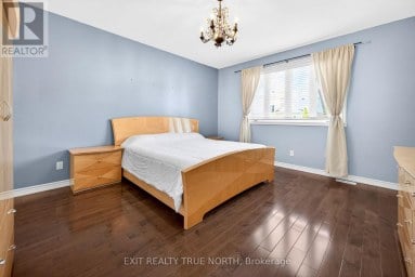 27 GRAND POPLAR LANE Wasaga Beach Ontario photo 12