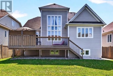 27 GRAND POPLAR LANE Wasaga Beach Ontario photo 2