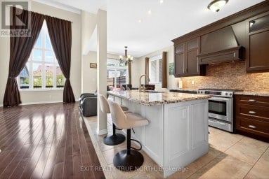 27 GRAND POPLAR LANE Wasaga Beach Ontario photo 6