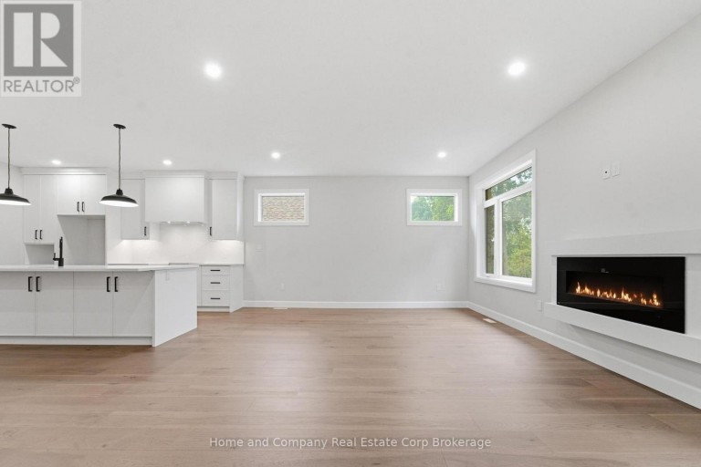 76 DEER RIDGE LANE, Bluewater (Bayfield), Ontario, N0M1G0