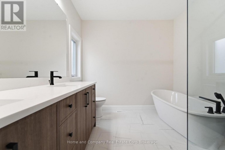 76 DEER RIDGE LANE, Bluewater (Bayfield), Ontario, N0M1G0