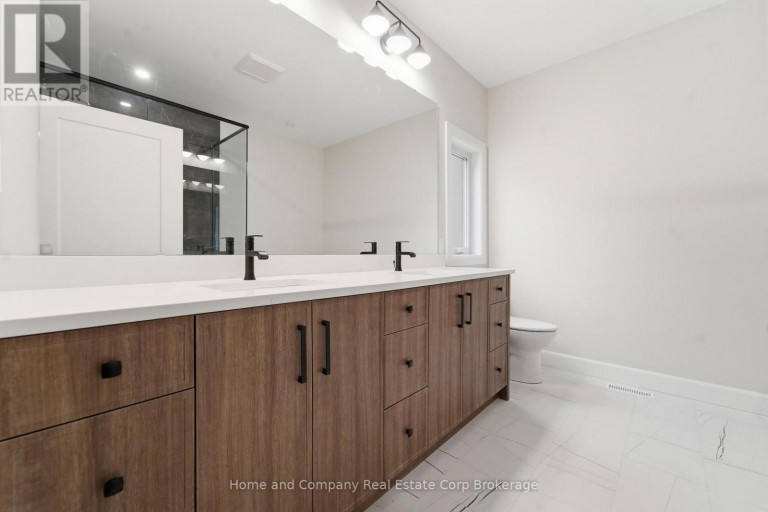 76 DEER RIDGE LANE, Bluewater (Bayfield), Ontario, N0M1G0