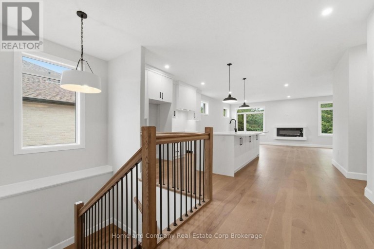 76 DEER RIDGE LANE, Bluewater (Bayfield), Ontario, N0M1G0
