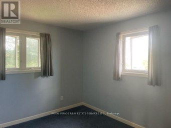 12 CONISTON ROAD Toronto (Clairlea-Birchmount) Ontario photo 1
