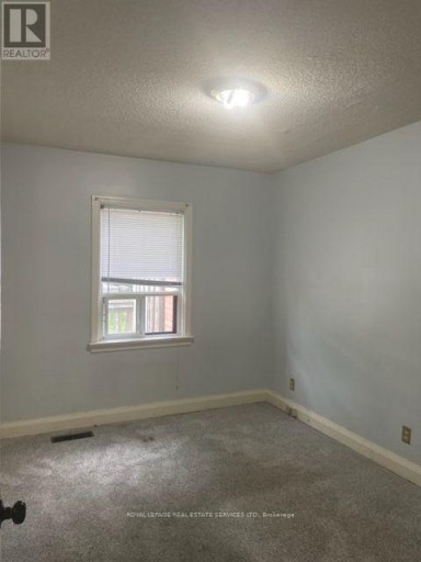 12 CONISTON ROAD, Toronto (Clairlea-Birchmount), Ontario, M1L2J7