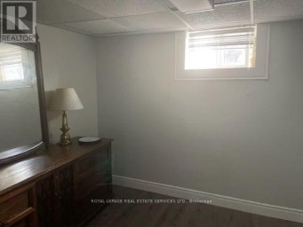 12 CONISTON ROAD Toronto (Clairlea-Birchmount) Ontario photo 8
