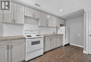 723 55 Avenue SW Calgary Alberta photo 44