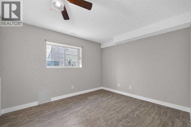 723 55 Avenue SW Calgary Alberta photo 45