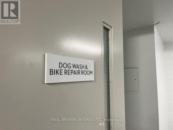 615 - 2020 BATHURST STREET Toronto (Humewood-Cedarvale) Ontario photo 28