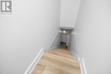 B - 851 DANFORTH AVENUE Toronto (Blake-Jones) Ontario photo 11