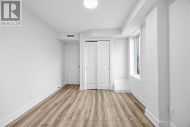 B - 851 DANFORTH AVENUE Toronto (Blake-Jones) Ontario photo 9