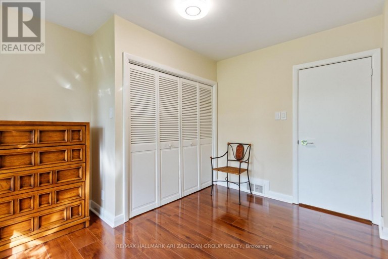 195 BURBANK DRIVE, Toronto (Bayview Village), Ontario, M2K1P5