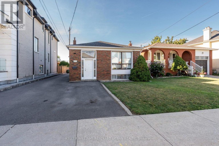 LOWER - 343 RANEE AVENUE, Toronto (Yorkdale-Glen Park), Ontario, M6A1N9