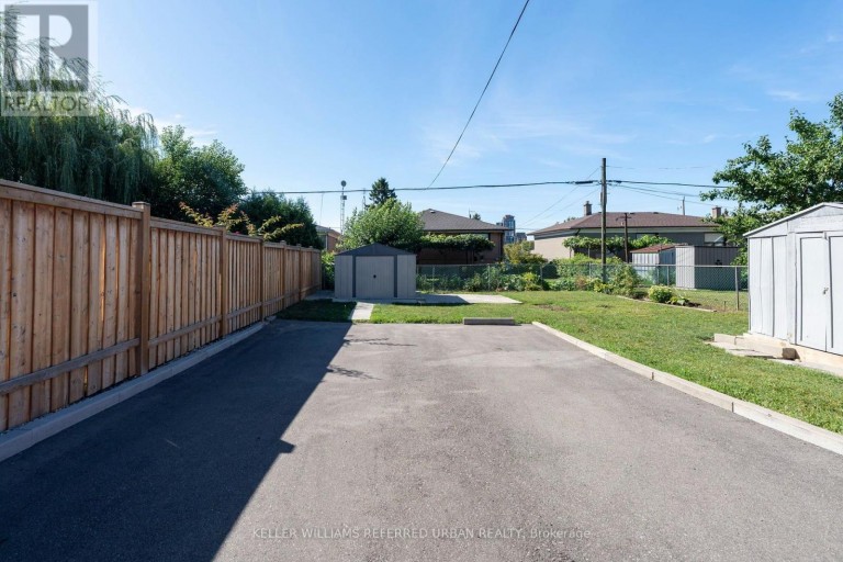 LOWER - 343 RANEE AVENUE, Toronto (Yorkdale-Glen Park), Ontario, M6A1N9