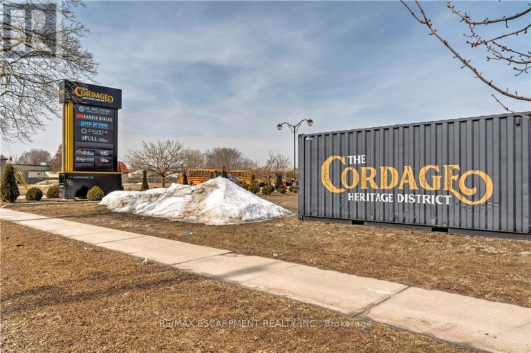7 - 111 SHERWOOD DRIVE, Brantford, Ontario, N3T6J9