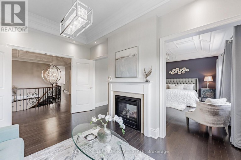 175 WOODGATE PINES DRIVE, Vaughan (Kleinburg), Ontario, L4H4K5