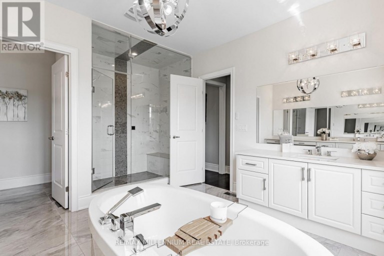 175 WOODGATE PINES DRIVE, Vaughan (Kleinburg), Ontario, L4H4K5