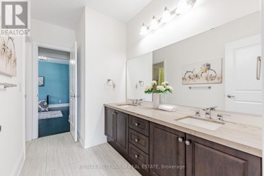 175 WOODGATE PINES DRIVE Vaughan (Kleinburg) Ontario photo 9