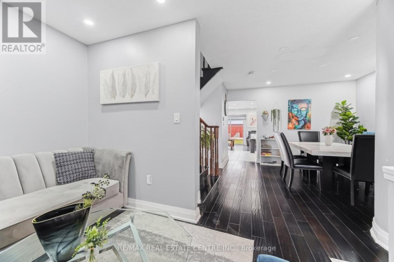28 MOUNT FUJI CRESCENT, Brampton (Sandringham-Wellington), Ontario, L6R2L3