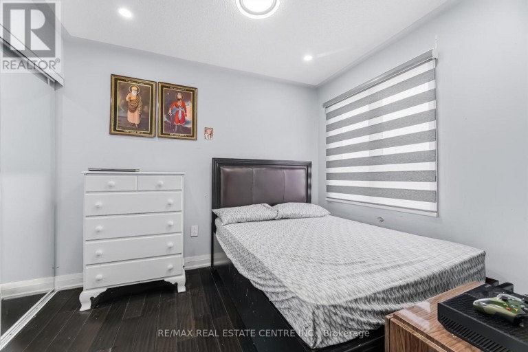 28 MOUNT FUJI CRESCENT, Brampton (Sandringham-Wellington), Ontario, L6R2L3