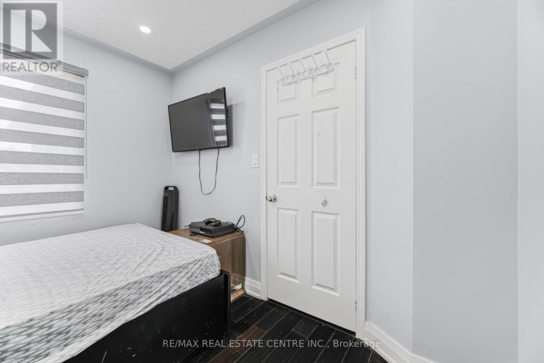 28 MOUNT FUJI CRESCENT, Brampton (Sandringham-Wellington), Ontario, L6R2L3