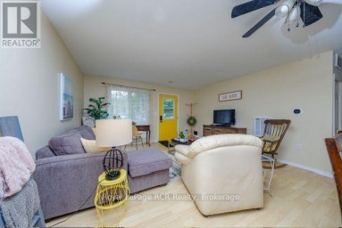 107 SENECA STREET Huron-Kinloss Ontario photo 6
