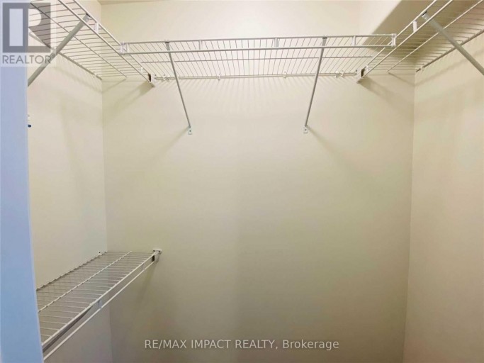 867 BROADWAY BOULEVARD, Peterborough (Northcrest Ward 5), Ontario, K9H0J1