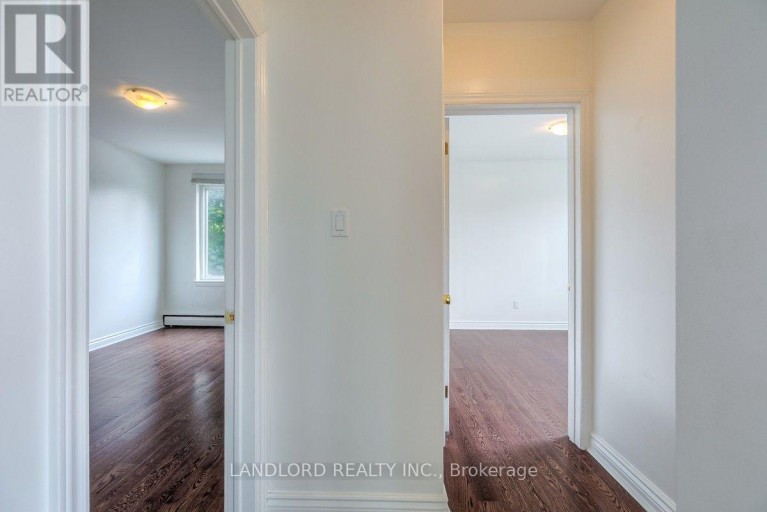 204 - 111 CRAYDON ROAD, Whitby (Downtown Whitby), Ontario, L1N2B5