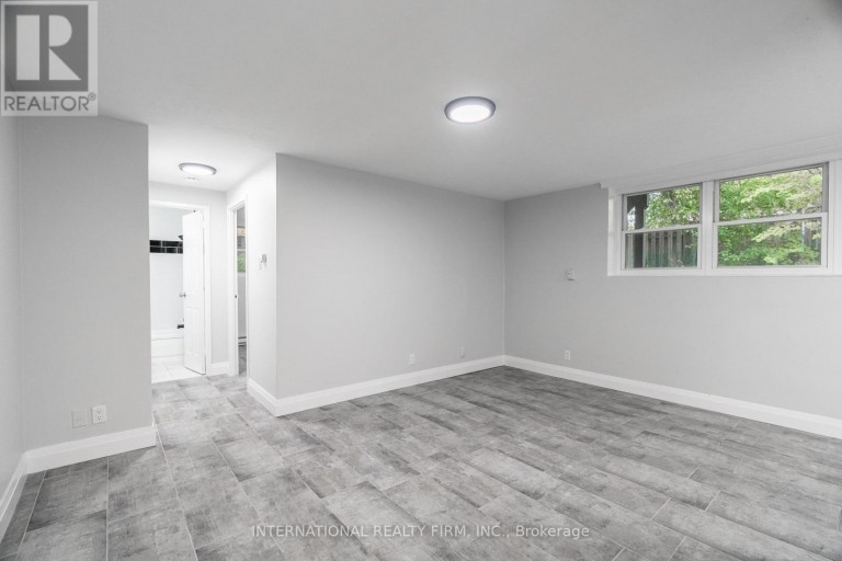 1 - 24 BROOKSIDE STREET N, London South (South F), Ontario, N5Z3J3