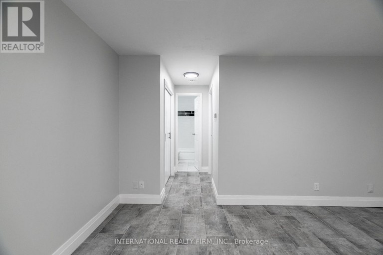 1 - 24 BROOKSIDE STREET N, London South (South F), Ontario, N5Z3J3