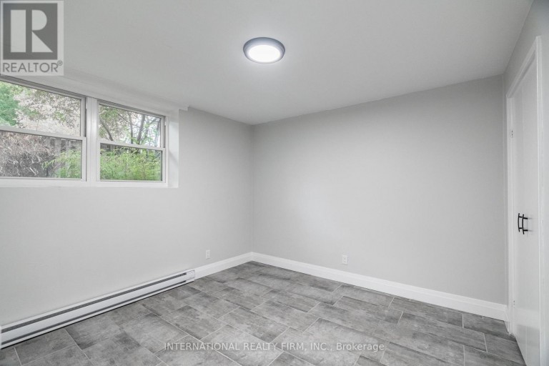 1 - 24 BROOKSIDE STREET N, London South (South F), Ontario, N5Z3J3