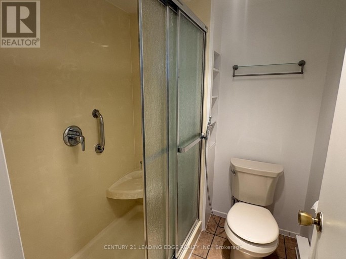 1915 - 121 LING ROAD, Toronto (West Hill), Ontario, M1E4Y2